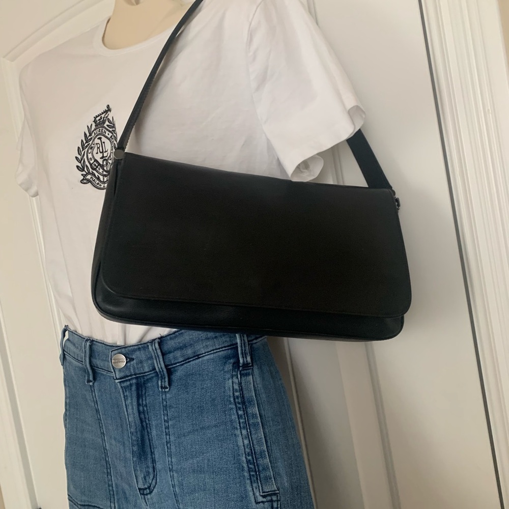 Coach Vintage Black Shoulder Bag